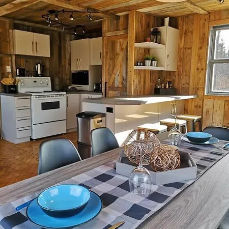 Chalet Chic Shack - Un Endroit Paisible Frampton Exterior photo