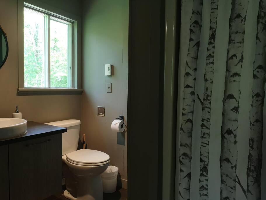 Chic Shack - Un Endroit Paisible Chalet